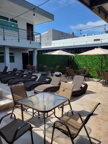 ทัศนียภาพภายนอกโรงแรม, Hotel Cayuga in พันตาเรนนัส