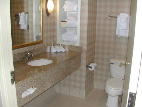 Holiday Inn Express Hotel & Suites Erie-Summit Township