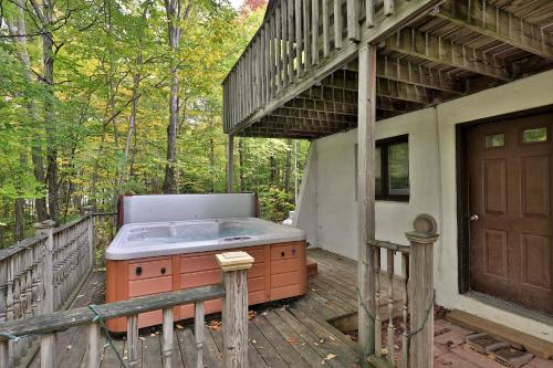 Left Duplex Home Directly Across From Pico Mountain, Close to Killington, home detail