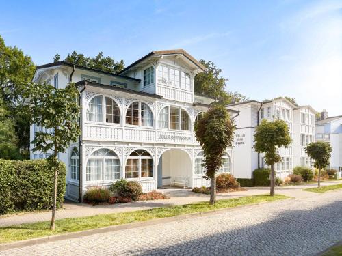 B&B Binz - Villa am Park - Bed and Breakfast Binz