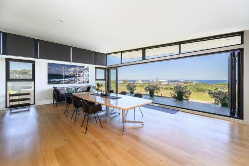 Secluded Couples Retreat, Harmers Haven