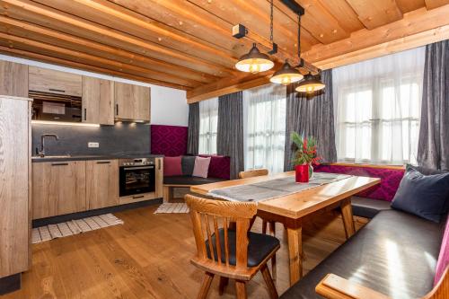 kuhinja, Ferienwohnung am Baby & Kinderbauerhof Stefflhof in Uttenhofen
