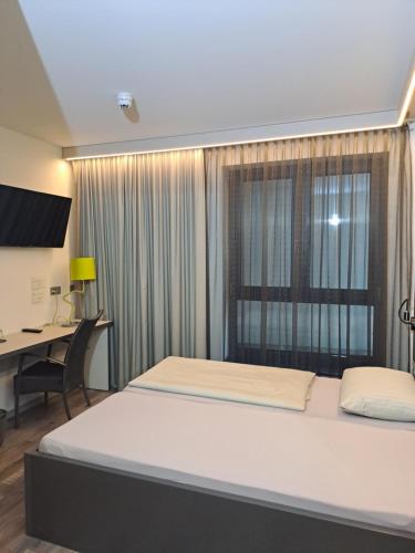 Hotel Eulensteins - image 11