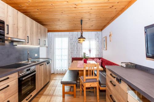 Oprema, Ferienwohnung am Baby & Kinderbauerhof Stefflhof in Uttenhofen