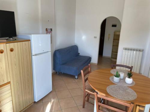 2 bedrooms, 4 beds