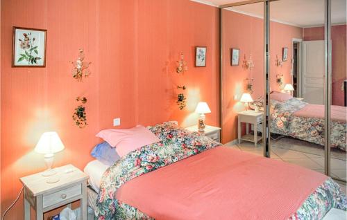 3 Bedroom Cozy Home In Vic-en-bigorre