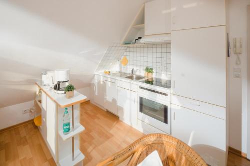Kitchen, Haus Dwarslooper - Wohnung Luntje near Norderney Airport