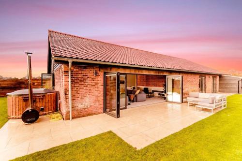 Beautiful Barn Conversion Close To The Broads