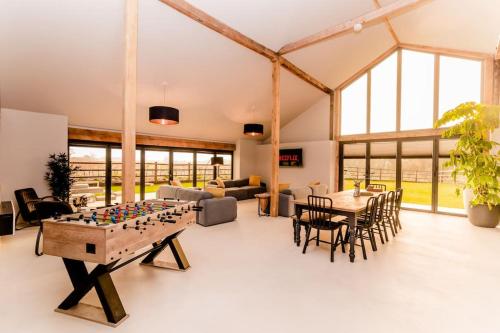 Beautiful Barn Conversion Close To The Broads in Dilhema