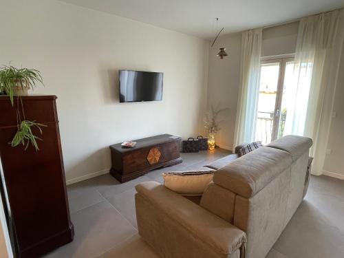  Lucia Holiday Apartments in Lazise