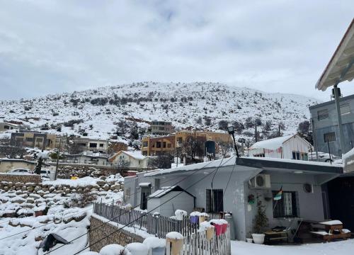 Pandangan, צימר נור החרמון in Majdal Shams