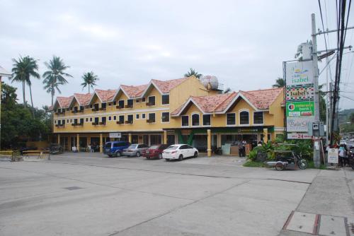 ทัศนียภาพภายนอกโรงแรม, RedDoorz Plus at Balai Sofia Bed & Breakfast Batangas in ตาลิไซย์