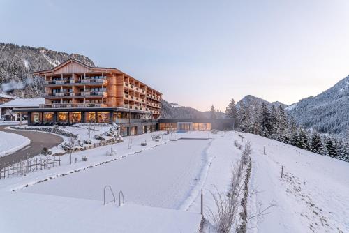 Ruhehotel & Naturresort Rehbach - Adults only in Schattwald