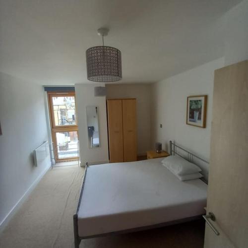 Picture of Centrally Situated 1 Bedroom Apartment
