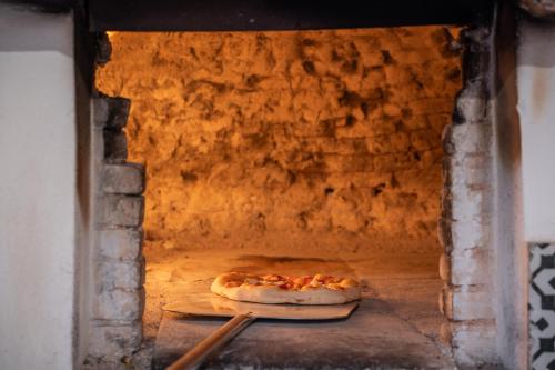 Trulli cicale e olive Trulli cicale e olive