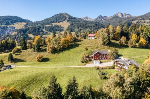  Berghaus Tschengla by A-Appartments, Pension in Bürserberg