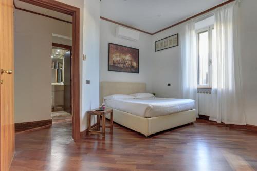 CAPO D'AFRICA 48 - HOME AND MORE, Rzym