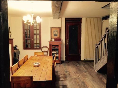 Charmante maison idéale pour weekend entre amis (Charmante maison ideale pour weekend entre amis) in Selles-Saint-Denis