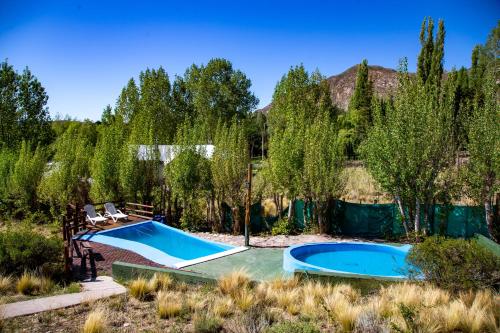 Piscina, Cabañas Mirador Azul, Potrerillos (Cabanas Mirador Azul, Potrerillos) in El Salto (Mendoza)