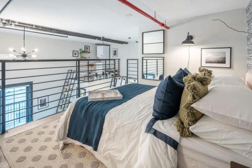 Brooklyn Bay Unique Stay Private LUXURY LOFT in Brooklyn, USA