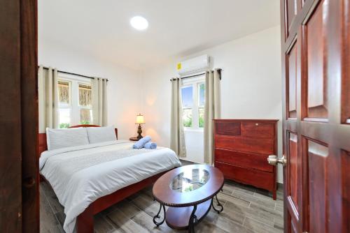 414815644 Parrot Cove Lodge
