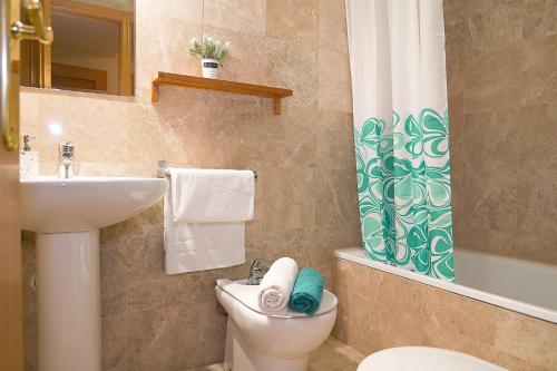 Badkamer, Miramar Ski Deluxe in Sierra Nevada