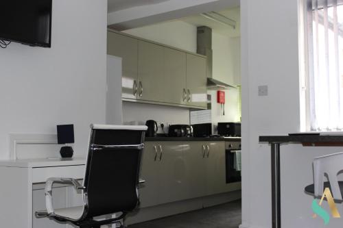 Princes Lodge - main image