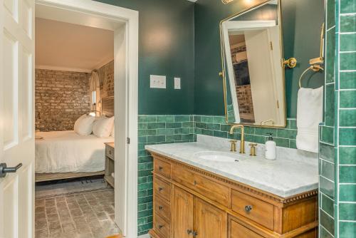 414820665 Bellwether House