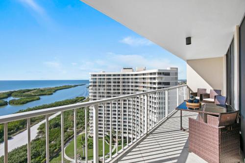 La Bella Vita on Marco - 1802 South Seas Tower 3 - image 4