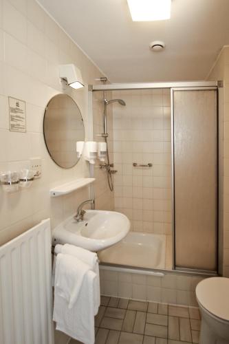 Zimmer mit 2 einzelbetten