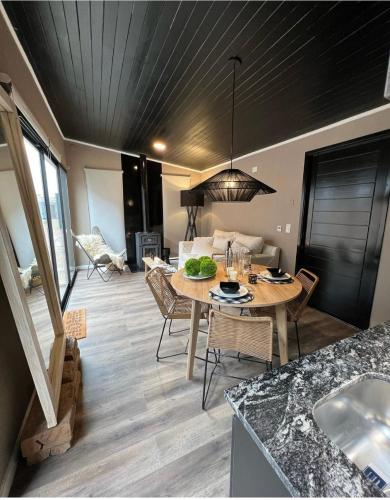 Cabañas de Montaña Armonías Lodge (Cabanas de Montana Armonias Lodge) in Los Molles