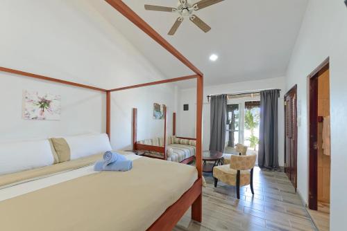 414831330 Parrot Cove Lodge