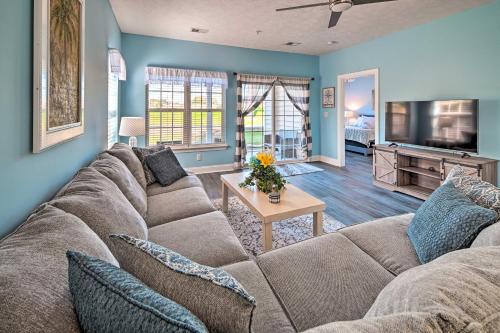 B&B Myrtle Beach - 3-Bedroom Condo in Myrtle Beach with Pool! - Bed and Breakfast Myrtle Beach