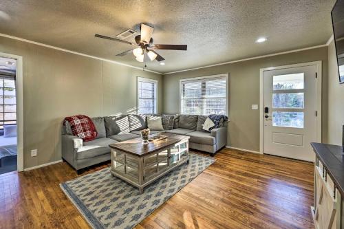 Fayetteville Vacation Rental - 2 Mi to Dtwn! in Fayetteville, USA