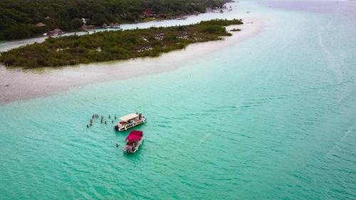 Che Bacalar Hostel & Bar Adults Only – Bacalar, TX