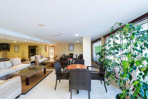 Hotel Troncoso - image 12