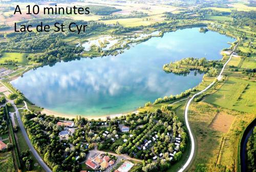 주변 명소, Maison proche Futuroscope in 푸아티에