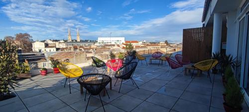 Oprema, SQUARE HOTEL in Faubourg