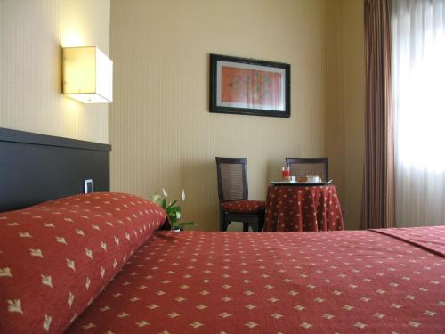 hotel photo