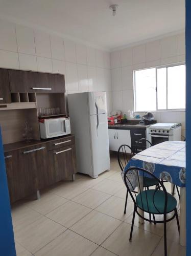 Casa na praia - Balneário Gaivotas (Casa na praia - Balneario Gaivotas) in ปาลเมย์ราส 2
