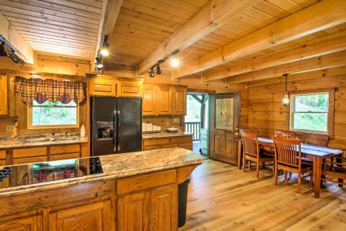 Scenic Trade Cabin with Deck Near Boone and App State!