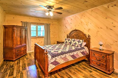 Scenic Trade Cabin with Deck Near Boone and App State!