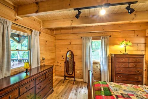 Scenic Trade Cabin with Deck Near Boone and App State!