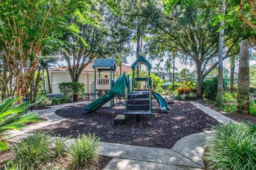 Waterside Villa – Kissimmee, FL