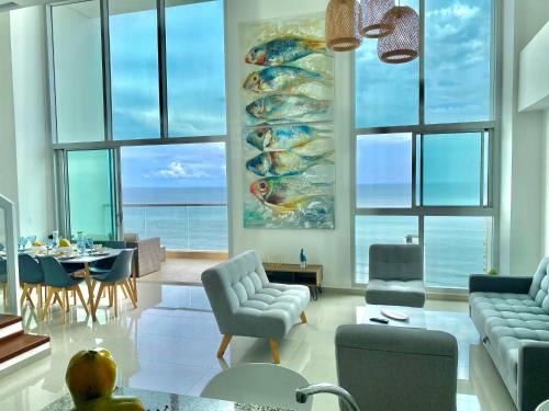 New Apartments with great Sunsets near historic center and beach, Cartagena