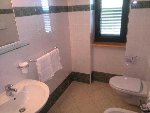 Hotel La Fattoria - image 11