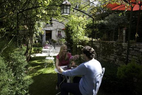 Côté Jardin - Chambres d'hôtes - image 11