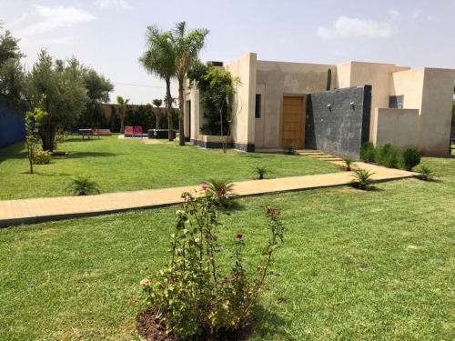 Villa d'Exception moderne & femme de ménage incluse