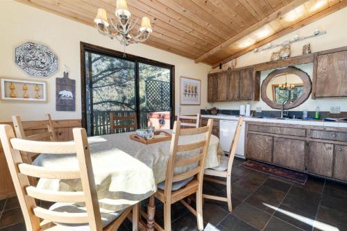 CANYON CREST VIEW - Close to Lake and Slopes in Big Bear Lake, USA