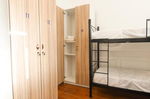 Bed in 4-Bed Female Dormitory Room room in Casa Lima Sur